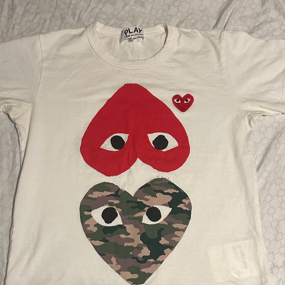 Comme des Garcons Heart Graphic Tee - Red and Camouflage